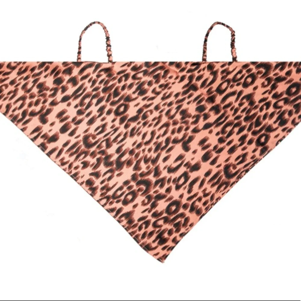 LELE SADOUGHI NWT AUTHENTIC BLUSH LEOPARD SILK BANDANA SCARF MASK.
